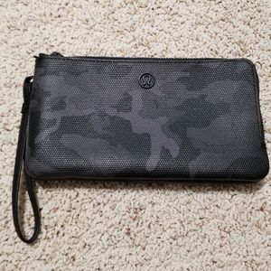 Lululemon Double Up Pouch EUC